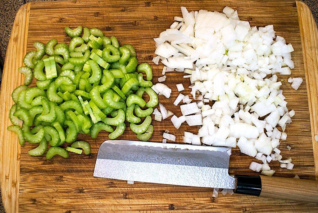 aromatics for cornbread dressing