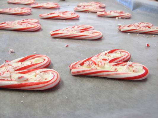 Peppermint Bark Hearts, A stunning and simple Holiday Recipe