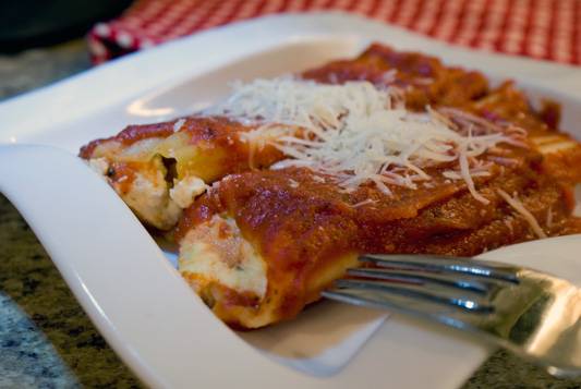 Stuffed Manicotti with Marinara