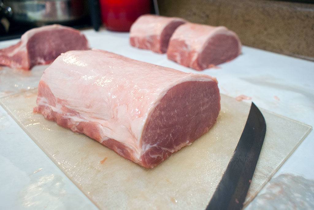 butcher-a-pork-loin-07-chops-from-the-lean-end