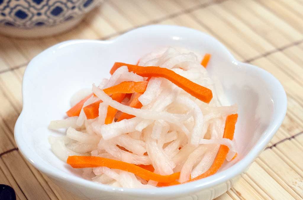 Namasu (Japanese Daikon and Carrot Salad) – a perfect side for grilling