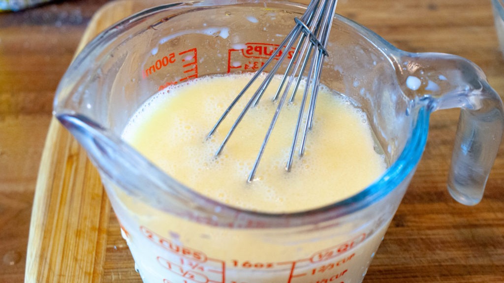 buttermilk substitute in a measuring cup
